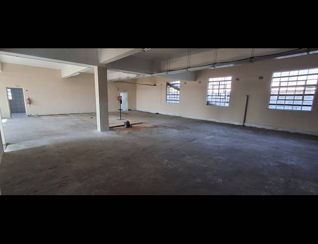 840M² BUILDING FOR SALE IN BENONI SOUTH